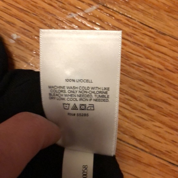 Express Tee - Picture 3 of 4